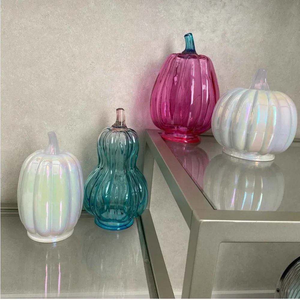 Target Round Glass Iridescent White Pumpkin Figur Bullseye Playground Halloween